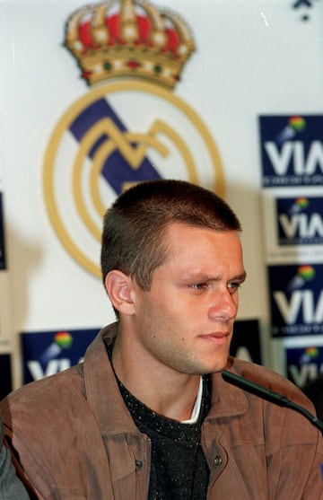 El futbolista brasile?o lleg¨® al Real Madrid en 1998, pero tras un a?o en el equipo fich¨® por el Valladolid sin disputar un minuto como jugador blanco.