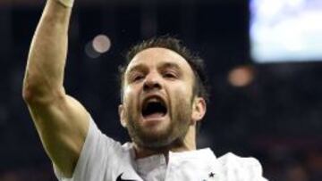 Valbuena celebra un gol con la camiseta de Francia.