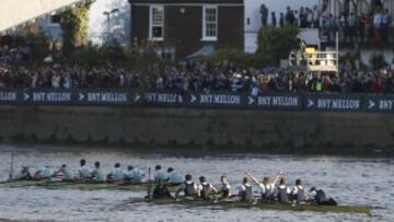 Las imágenes de la regata entre Oxford-Cambridge