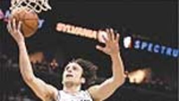 Ginóbili rescató a Duncan.