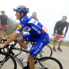 Los españoles en la Vuelta: Mas ya está aquí; Valverde, sigue