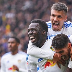 ¡Dos ascensos a la Premier!