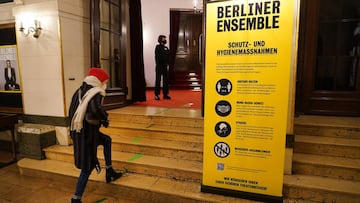 BERLIN, GERMANY - MARCH 19: Members of the audience enter the Berliner Ensemble theatre for the first in-person performance this year during the coronavirus pandemic on March 19, 2021 in Berlin, Germany. Theatres and other cultural venues are opening in Berlin this and in coming weeks under careful hygiene regulations. At the Berliner Ensemble all guests had to have a COVID test today in order to be admitted. (Photo by Sean Gallup/Getty Images)