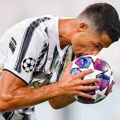 Cristiano se olvida de la eliminación en Champions 'pescando' a Georgina