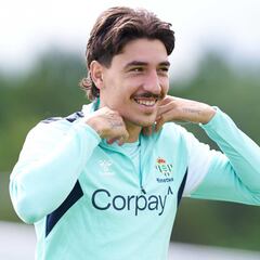 Bellerín: “El fútbol es una industria masculinizada en todos los sentidos”