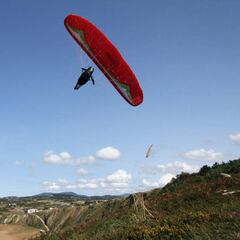 Parapente acrobático: volando por el mundo con Yeray González