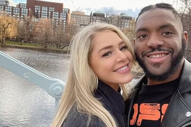 Detenida Courtney Clenney, modelo de OnlyFans acusada de asesinar a su novio