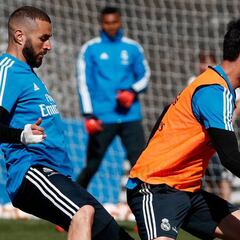El Real Madrid se entrena sin sus trece internacionales