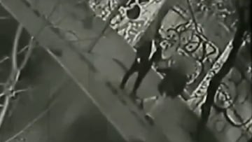 Revelan nuevo video de Monsalve tras la cena: esto hizo con la denunciante en plena calle