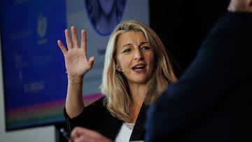 La vicepresidenta segunda y ministra de Trabajo, Yolanda D¨ªaz, inaugura el I Encuentro 'Diversidad LGTBIQ+ en el entorno laboral', en el C¨ªrculo de Bellas Artes, a 1 de julio de 2024, en Madrid (Espa?a). Este es el primer foro #EmpleoArcoiris para abordar la gesti¨®n de la diversidad LGTBIQ+ con motivo de la Semana del Orgullo 2024.
01 JULIO 2024;MADRID;YOLANDA DIAZ;ENCUENTRO DIVERSIDAD LGTBIQ
Alejandro Mart¨ªnez V¨¦lez / Europa Press
01/07/2024