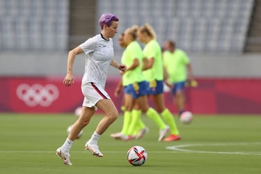 Who are the top scorers in the history of Olympic soccer?