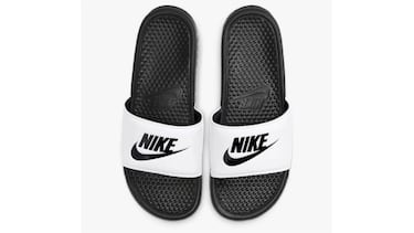 Estas chanclas Nike para hombre están disponibles en cuatro colores
