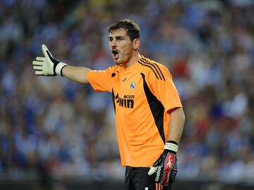 El mejor portero de la historia del Real Madrid. 725 partidos bajo los palos del conjunto madridista. Incluido en 5 ocasiones en el Once Mundial FIFA FIFPro y elegido 5 veces Mejor Portero del Mundo por la IFFHS. Adem¨¢s de sus 22 trofeos tiene en su palmar¨¦s individual 1 Trofeo Bravo, 1 Trofeo Zamora y el Golden Foot.