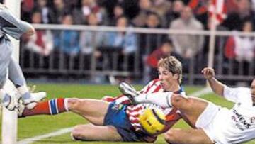 <b>CASILLAS, 'EL MURO'. </b>Torres no pudo marcar en el último derby, a pesar de contar con ocasiones claras.