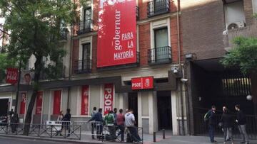 El PSOE ha anunciado en sus redes sociales que varios de sus trabajadores se encuentran entre los agraciados del premio Gordo del Sorteo de la Lotería de la Navidad al número 66.513.