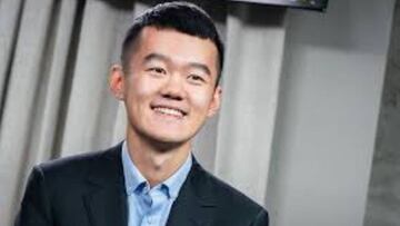 Nakamura y Liren alcazan el liderato con Magnus Carlsen