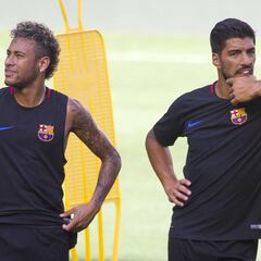Neymar se acuerda de Suárez