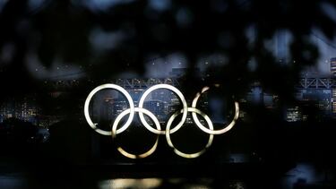 Los anillos olímpicos en Tokio 2020.