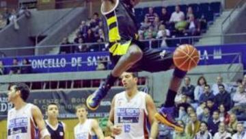 Tercer triunfo consecutivo del Blusens ante un buen Canarias