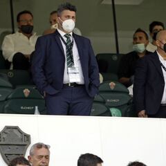 Bragarnik apuesta por reforzar las dos bandas y la mediapunta