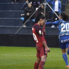 Celia, la de los 77 goles, alegra al Málaga ante un Sevilla que perdonó