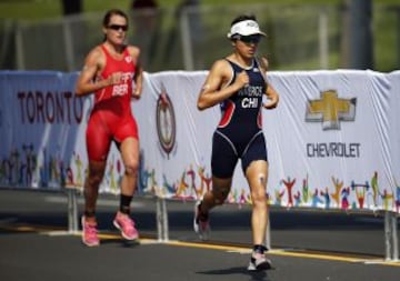 La triatleta chilena se quedó con la medalla de oro tras lograr un tiempo de 1:57:18. De paso, se clasificó a los Juegos Olímpicos de Río de Janeiro 2016.