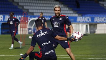 José Ángel es el único pivote posicional en la plantilla del Deportivo.