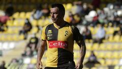 Esteban Paredes definió su futuro