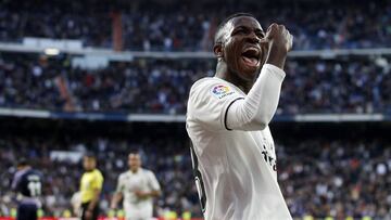 Vinicius celebr&oacute; as&iacute; el gol que abri&oacute; el marcador.