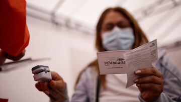 Carné de vacunación contra el COVID-19 en Cali. Conozca desde cuándo se exigirá y los sitios en los que deberá presentar el certificado para ingresar.