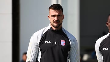 Andrés Mehring se pronuncia tras renunciar a Santa Fe