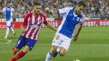 Zaldua ante el Atlético.