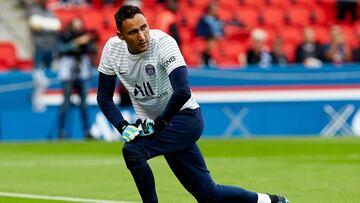 Este viernes 11 de septiembre, RMC Sport dio a conocer que el portero tico del PSG, Keylor Navas logró vencer al coronavirus y ya entrena con su equipo.