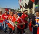 Los hinchas chilenos animaron el ambiente en Moscú