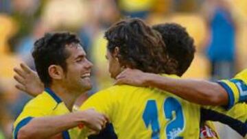 <b>IMPARABLES. </b>Toedtli anotó ayer dos tantos en apenas media hora y prácticamente sentenció el encuentro para los amarillos.