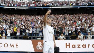 El Real Madrid ha pagado cien millones de euros al Chelsea por Eden Hazard. Es el fichaje m&aacute;s caro de los blancos en las &uacute;ltimas temporadas.