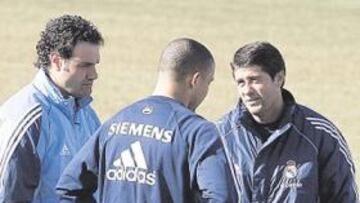 <b>LISTO PARA REAPARECER. </b>Ronaldo conversó con López Caro y Maqueda por la mañana.