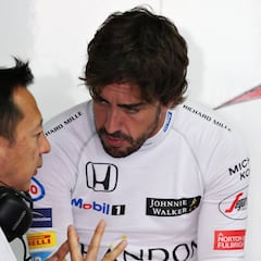 Honda se queja de las 'quejas' de Alonso por radio