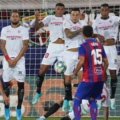 Koundé, Vaclik y Lopetegui quedan señalados en el Sevilla