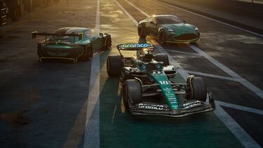 Además del AMR24, Aston Martin también ha lanzado dos nuevos modelos, diseñados para conductores reales. El nuevo Vantage es el último de una línea icónica: el auto deportivo por excelencia de Aston Martin y el Vantage más rápido y más centrado en el conductor en los 74 años de historia de la famosa marca. Es una celebración auténtica y pura del rendimiento puro, diseñada para ofrecer la máxima emoción con la máxima confianza. Programado para coincidir con el debut del nuevo Vantage de carretera, el espectacular nuevo Vantage GT3 de carreras refleja el rendimiento intensificado, la dinámica mejorada y el estilo llamativo del último modelo de exhibición, traduciendo esas cualidades en un nuevo y formidable GT de carreras y comenzando el siguiente capítulo. en la ilustre historia del automovilismo de Aston Martin.