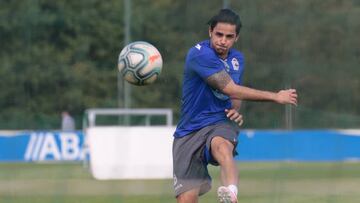 David Sim&oacute;n, durante un entrenamiento del Deportivo.