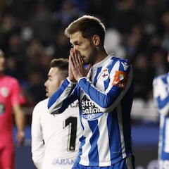El bache le está saliendo muy barato al Deportivo