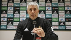 Setien: "I'm not interested in what Caparrós says before the derby"