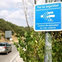 Instala un radar falso por iniciativa propia en su pueblo y el alcalde queda tan sorprendido que se apropia de la idea