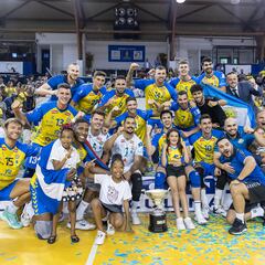 CV Guaguas, campeón invicto