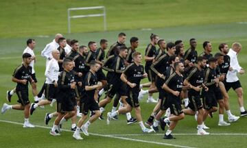 Squad prep | Zidane puts his squad through their paces in Montreal.