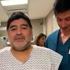 "Metían pastillas trituradas en la cerveza de Maradona para que no jodiera de noche"