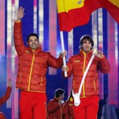 Jon Santacana lidera a España y Ucrania marca el desfile en Sochi