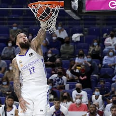 Poirier da el relevo a Tavares y se desata en el tramo final