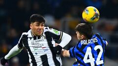 Udinese golpea a Damián Pizarro